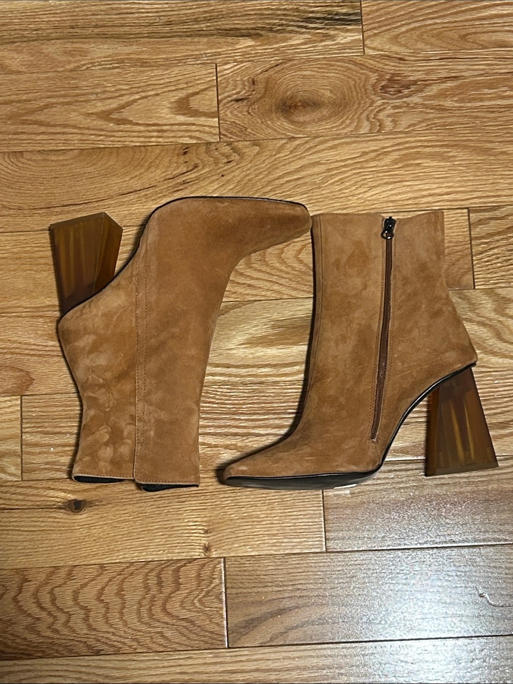 L'INTERVALLE Tan Suede Ankle Booties with Sculpted Block Heel